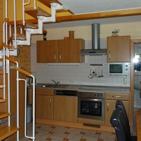 Ferienhaus Im Urigen Garten Bzw Eulenhaus Zingst Eksteriør billede