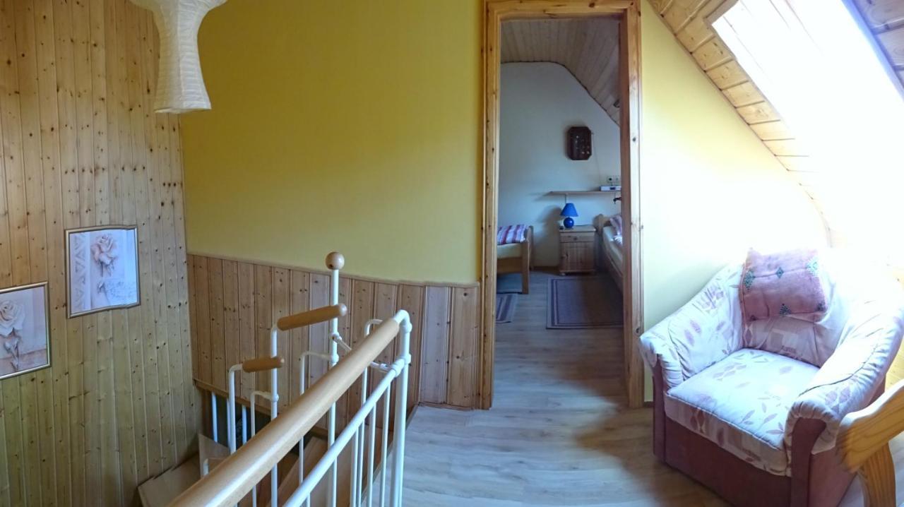Ferienhaus Im Urigen Garten Bzw Eulenhaus Zingst Eksteriør billede